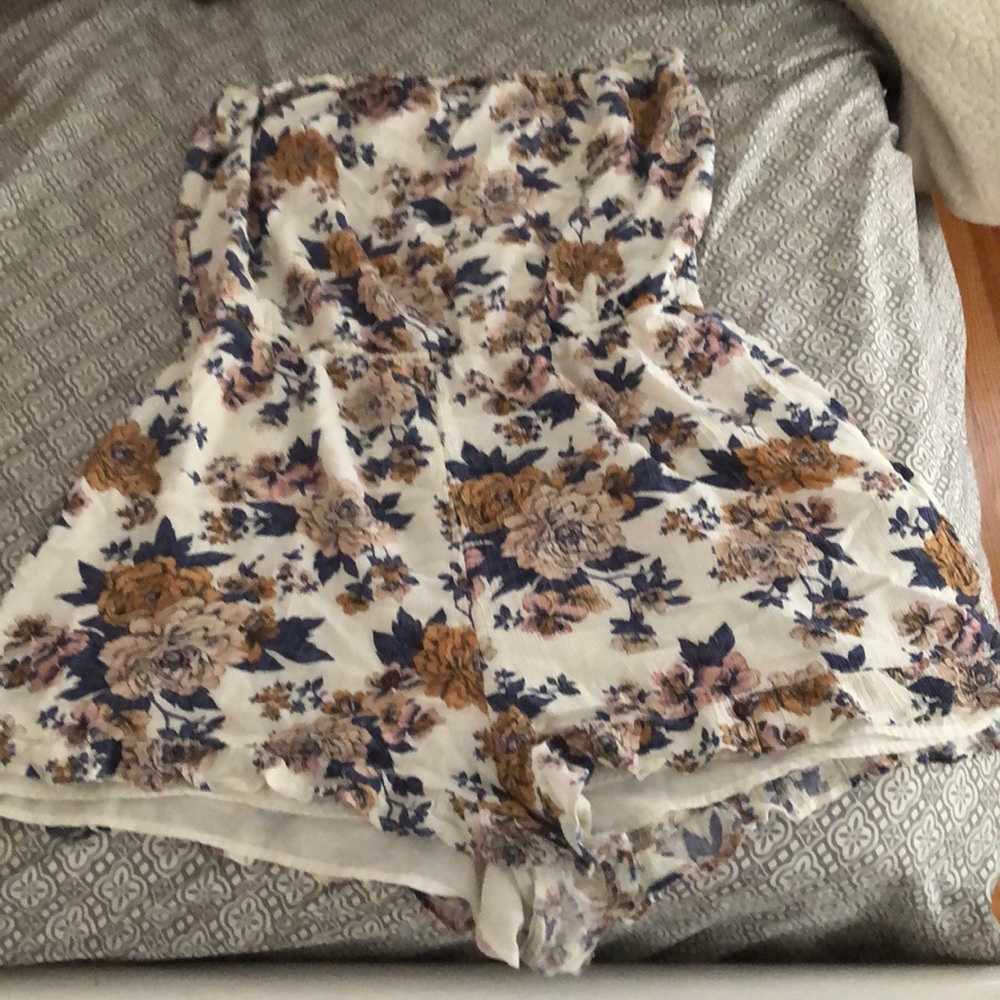 American Eagle romper